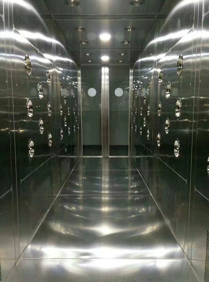 檢查風淋室風機是否正常工作，是否有異物堵塞。